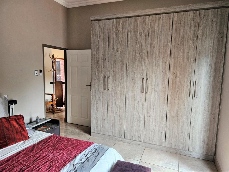 4 Bedroom Property for Sale in Melodie North West